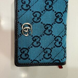Gucci Turquoise and Black Logo Wallet